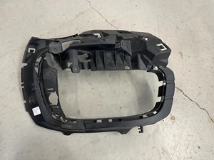 Original PORSCHE 991 Gt2 Rs Turbo Halterahmen rechts schwarz 991505564031E0 - Bild 1 von 3