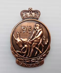 Anzac Commemorative Medallion 1915-1967 Simpson and Donkey - Lapel Pin - Picture 1 of 5