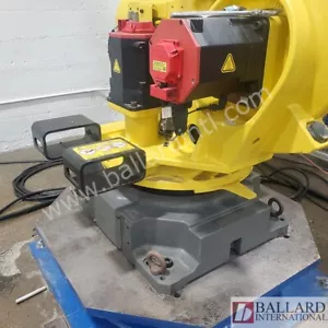 FANUC R-2000 Serie Robot Forcella Sollevatore - Set completo di bulloni - Foto 1 di 3