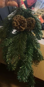 Ashland 18" Teardrop Garland Holiday Pine & Pinecone - Picture 1 of 4