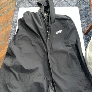 Nike Philadelphia Eagles Player Edition NFL Sideline On The Field Cape XXL NUOVE - Foto 1 di 11