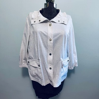 Zenergy by Chico's Chaqueta Estampado Lámina Leopardo Blanco y Dorado Foto 1 de 4