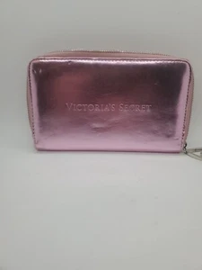 Portafoglio Victoria's Secret rosa metallizzato angelo con zip bello Barbiecore - Foto 1 di 8