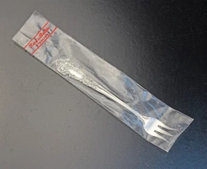 Reed & Barton Sterling FRENCH RENAISSANCE Cocktail Forks in Sealed Sleeves - Picture 1 of 1