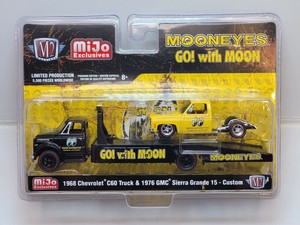 M2 Machines Auto Haulers 1968 Chevy C60 & 1976 GMC Sierra Grande 15 Moon Eyes