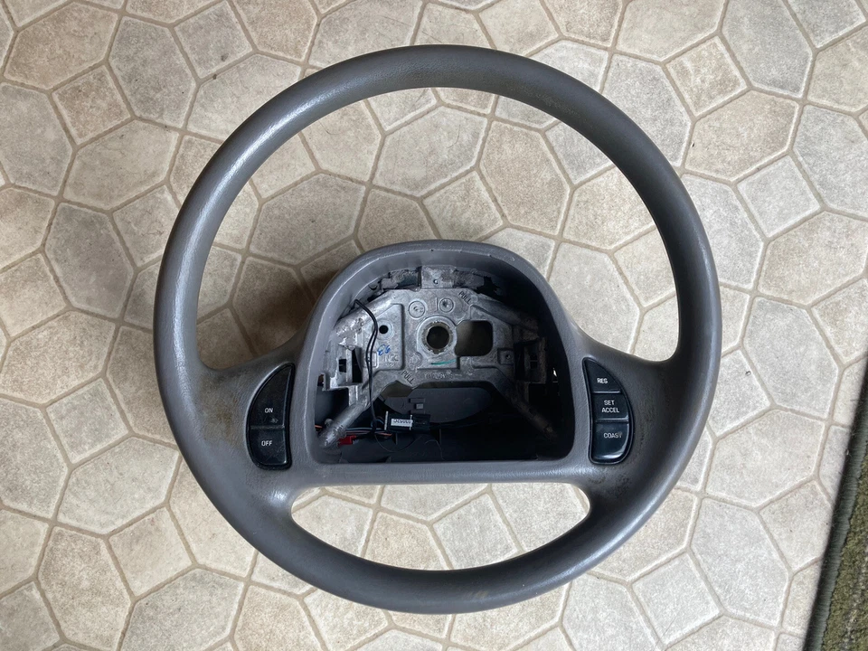 1998-2004 Mercury Grand Marquis/Ford Crown Victoria Steering Wheel - Image 1 of 1