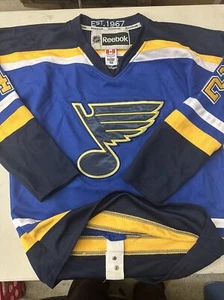 DAVID BACKES ST. LOUIS BLUES REEBOK CCM JERSEY 48 Fight Strap NHL - Picture 1 of 7