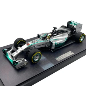 Modellino F1 Minichamps 1/12 Mercedes AMG Petronas Team W05 Lewis Hamilton #4... - Foto 1 di 11