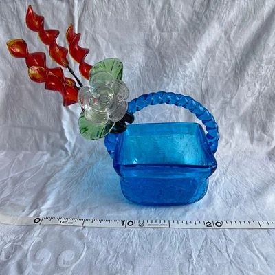Okinawa Años 70 Vidrio Soplado Azul Cristal Cesta Flor y Hoja Decoración Foto 1 de 4