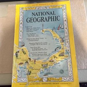 National Geographic, August 1962, Cape Cod, Boston, Bali, includes map. - Bild 1 von 3