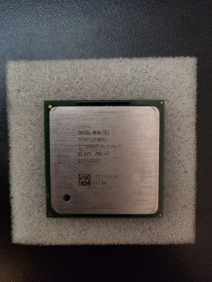 Intel Pentium 4 2.20 GHz Northwood SL6PL 400MHz BUS Socket 478 - Image 1 of 2