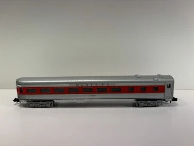 N Scale Santa Fe Rounded End Passenger Car - Image 1 of 4
