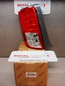 Lámpara de luz trasera izquierda Scion xB 11-15 genuina OEM - Imagen 1 de 4