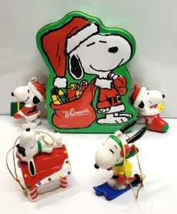 Peanuts Snoopy Weihnachten Vintage Ornamente, 4 Ornamente und Whitman's Behälter - Bild 1 von 4