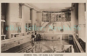 United States Ocean Liner - SS LEVIATHAN 1ST CLASS POOL - RPPC envío postal - Imagen 1 de 2