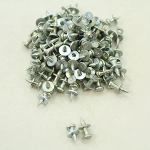 Paquete de 100 pasadores de accionamiento metálicos de 5/16" x 1/2" de acero galvanizado DP-1 - Imagen 1 de 4