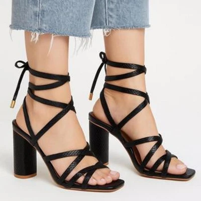 Kaanas Eagle Wrap Heels Black Size 11 NIB Foto 1 de 4