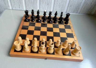 Vintage Soviet Chess Set – USSR Era Wooden Pieces & Board - Image 1 of 4
