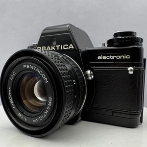 Cámara fotográfica electrónica PRAKTICA B100 35 mm SLR con lente Pentacon 50 mm F = 1,8 - Imagen 1 de 10