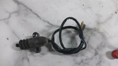 82 83 雅马哈 XT200 XT 200 支架 侧支架 支架 安全开关  — 第 1/3 张图片