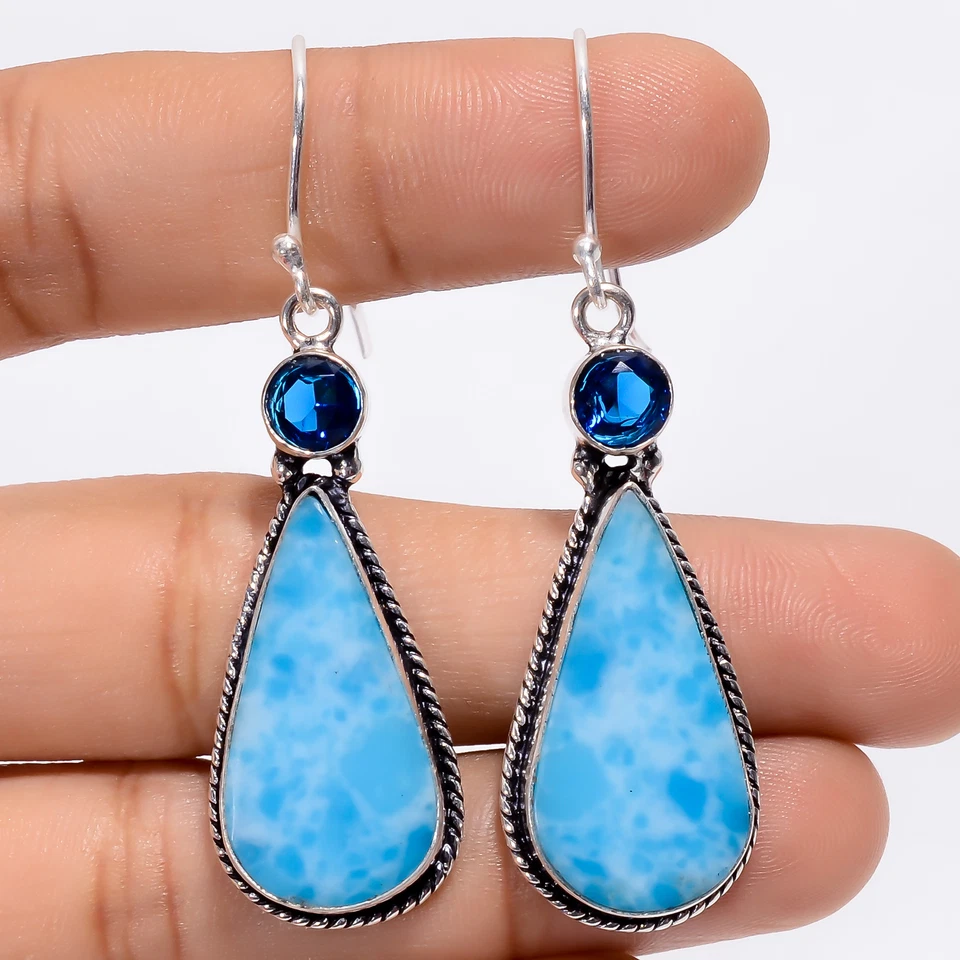 Pendientes hechos a mano de plata 925 con piedras preciosas de topacio azul Larimar 2,2" ARE-2982 Foto 1 de 1