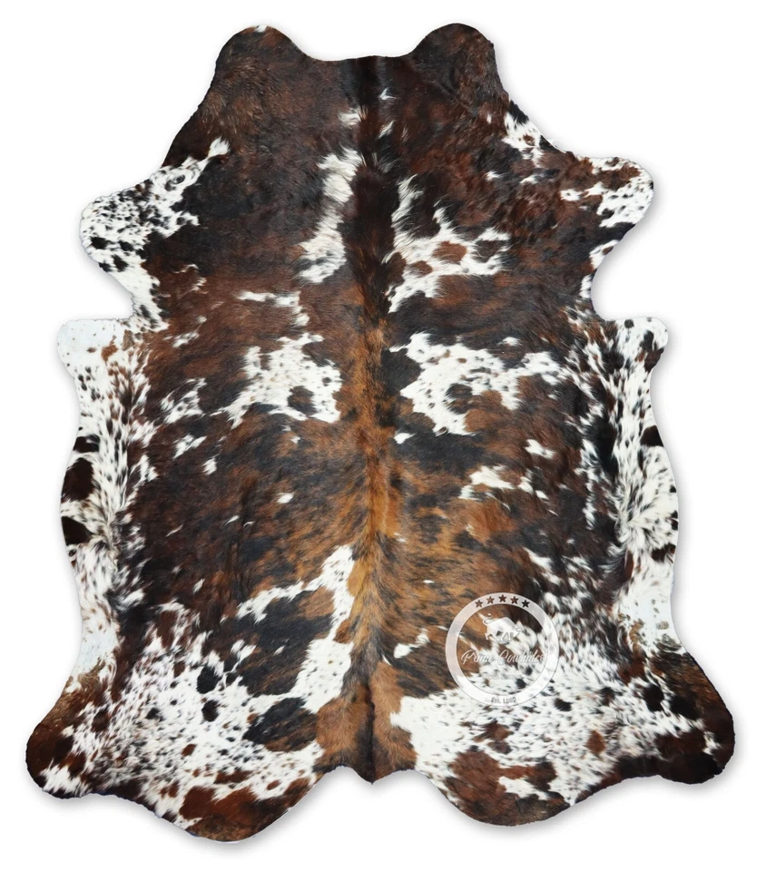 Tricolor Cowhide Rug, Hair on Hide, Cow Skin Rug, Cow hide Rug (M) (L) (XL)(XXL) - Image 1 of 3