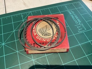 1977-79 Honda GoldWing Piston Ring Set (discontinued)NOS - Picture 1 of 1