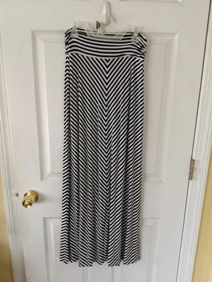 EUC Women's Size Small Merona Dress Target Black White Striped Long Skirt Maxi - Image 1 of 4