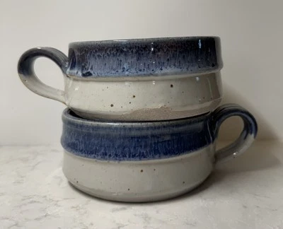 Conjunto de tigelas de sopa de cerâmica estúdio com aro azul assinado - Imagem 1 de 4