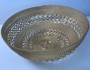Metal Ornate Decorative Wire Fruit Bowl Basket Gold-Tone Centerpiece 13”x4-3/4” - Picture 1 of 9