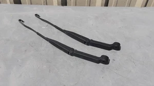 2003-2011 Honda Element Front Windshield Wiper Arm Set OEM - Picture 1 of 19