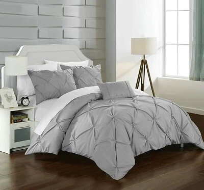 Chic Home 4 Pc Daya Pinch Pleat Duvet Cover Set Silver/Grey NEW TWIN DS2505 - Image 1 of 4