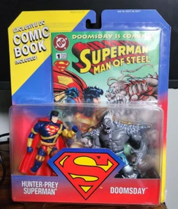 NEW 1995 DC Hunter Prey Superman vs Doomsday Comic Book Action Figure Set Kenner - Picture 1 of 2