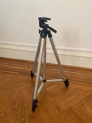 Trípode de aluminio ligero Samsonite usado altura ajustable Foto 1 de 4