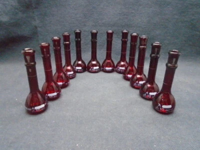 (12) Vidrio PYREX rojo bajo actínico clase A 10 ml ± 0,02 frasco volumétrico 55640 Foto 1 de 4