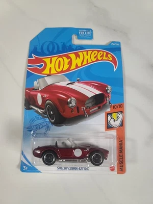 Hot Wheels Muscle Mania 10/10 Shelby Cobra 427 S/C em vermelho 250/250 - Imagem 1 de 2