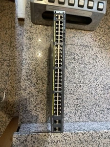 Cisco Catalyst C2960X 48 Porte Gigabit Ethernet Montabile in Rack Switch di Rete - Photo 1/3