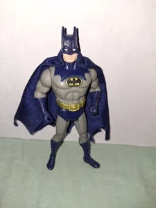 1990 Kenner DC Comics IRON WINCH BATMEN FIGURE w/ Cape - Picture 1 of 3