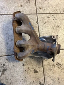 Colector de escape sedán 1,8 L compatible con Corolla 11-19 574103 - Imagen 1 de 11