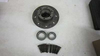 Chevy GMC GM 1971-76 K20 K30 Wheel Hub Big Dana 44 Big Hub Front Axle 4x4 #1 - Image 1 of 4