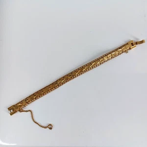 Pulsera vintage chapada en oro 14K, elaboradamente trabajada con cadena de seguridad - Imagen 1 de 4