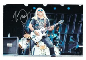 Mick Box Signed Autographed 4 x 6 Photo Guitarist Uriah Heep - Picture 1 of 1
