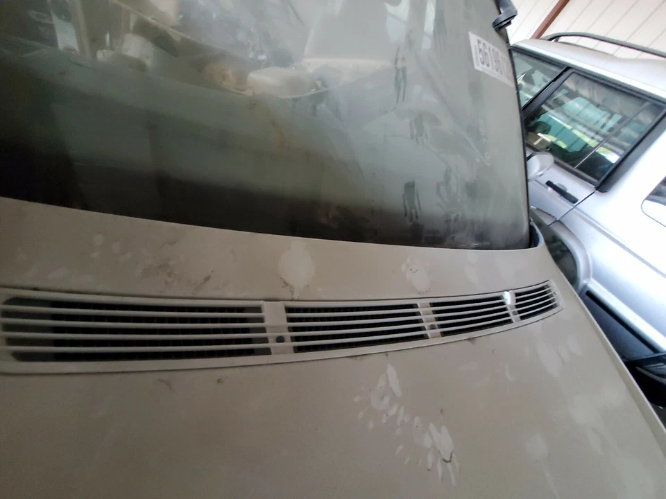 BMW E38 740i 740iL 1998 1999 2000 2001 capó de admisión descongelación ventilación blanco Foto 1 de 1