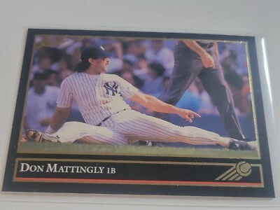DON MATTINGLY 1992 Leaf Black Gold Insert #57.  YANKEES - Image 1 of 2