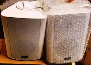 2 X New Pro-Signal LS02612 20W RMS 3.5" 2-Way Compact Music Speakers 100V 8-Ohms - Picture 1 of 6