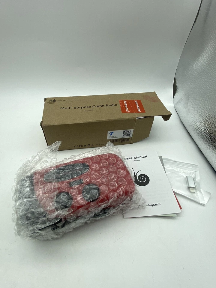 Multi-Purpose Crank Radio Color: Red - Image 1 of 1