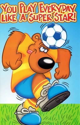 Tarjeta de CUMPLEAÑOS Deportiva PARA NIÑO, Campeón de Oso de Fútbol por Gallant Greetings + Sobre Foto 1 de 4