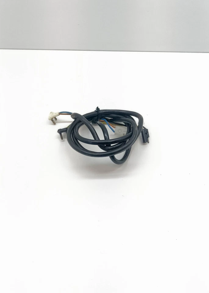 Arnés de cables MERCEDES-BENZ SL cupé C107 450 SLC 107.024 N/A 4.50 gasolina 1974 Foto 1 de 4