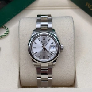 Rolex Lady-Datejust Silver Index Dial Stainless Steel Smooth Bezel Oyster - Picture 1 of 8