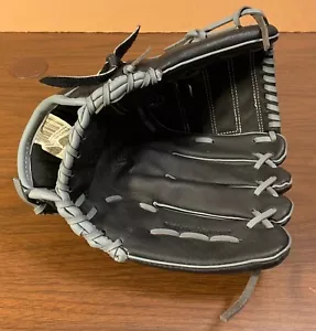 Wilson A360 A03RS1712 Guanto da softball 12" lancio destro in pelle nero con grigio - Foto 1 di 7